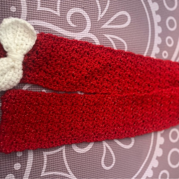 Red and White Crochet Scarf with Bow Accent - Picture 1 of 2